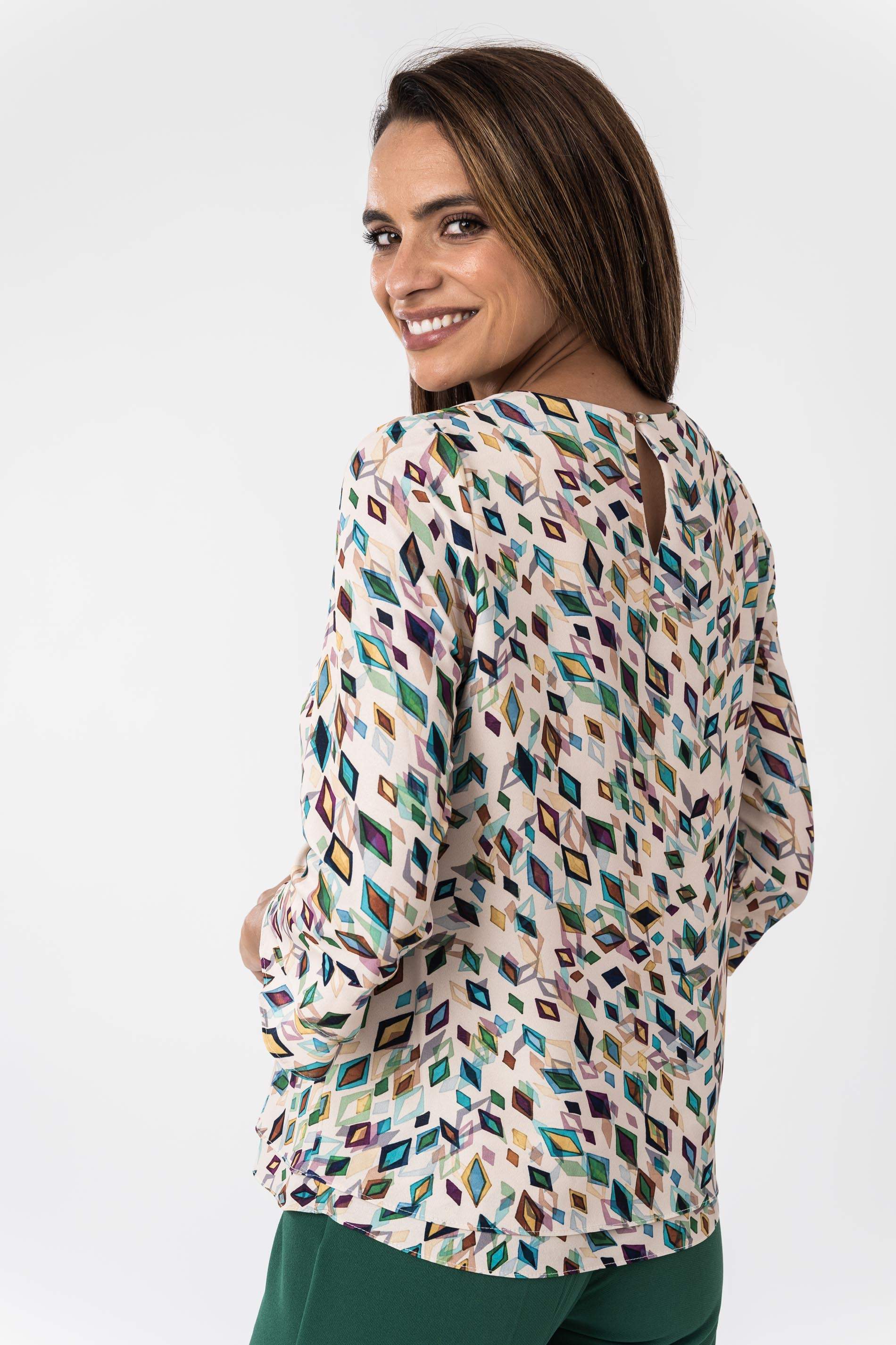 BLUSA DOBLE CAPA ROMBOS COLOR 
